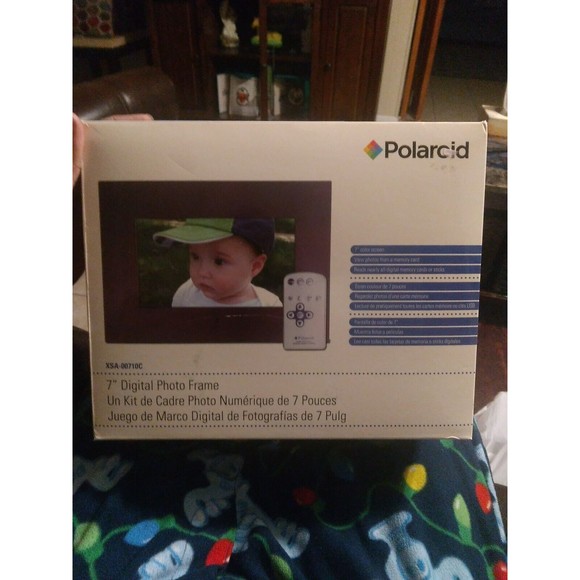 Polaroid XSA-00710C Widescreen Digital Photo Frame 7" cherry open box